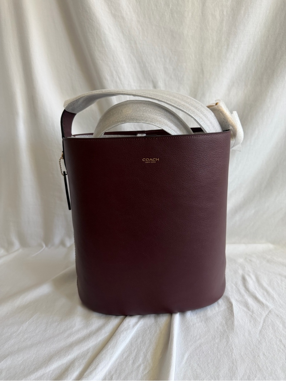 Coach Bleecker Bucket Bag - Merlot - Picture 4 of 9